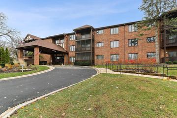 7737 W Golf Dr. #301, Palos Heights, IL 60463