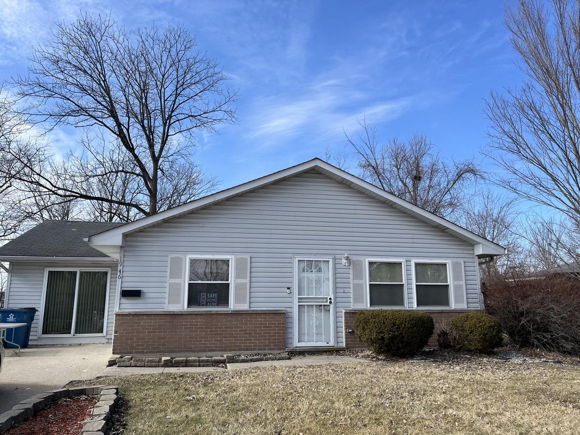 1946 Beacon Ct., Chicago Heights, IL 60411