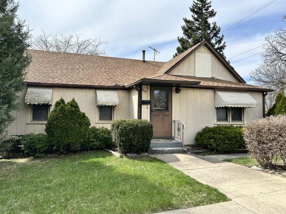 900 Singer Ave., Lemont, IL 60439