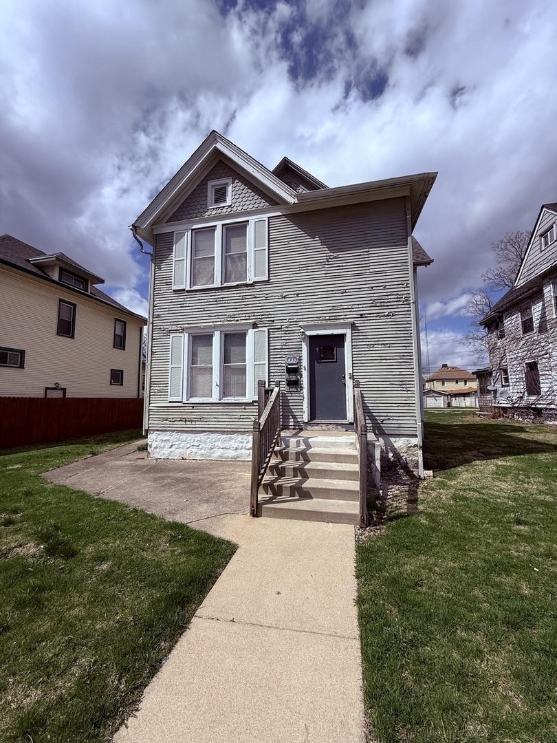 439 S Chicago Ave., Kankakee, IL 60901