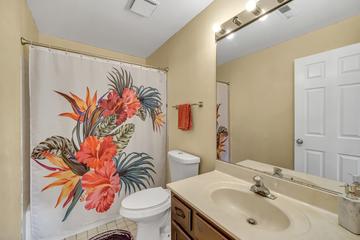 763 Whalom Ln. #2A1, Schaumburg, IL 60173