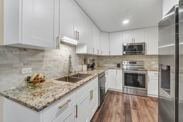 763 Whalom Ln. #2A1, Schaumburg, IL 60173