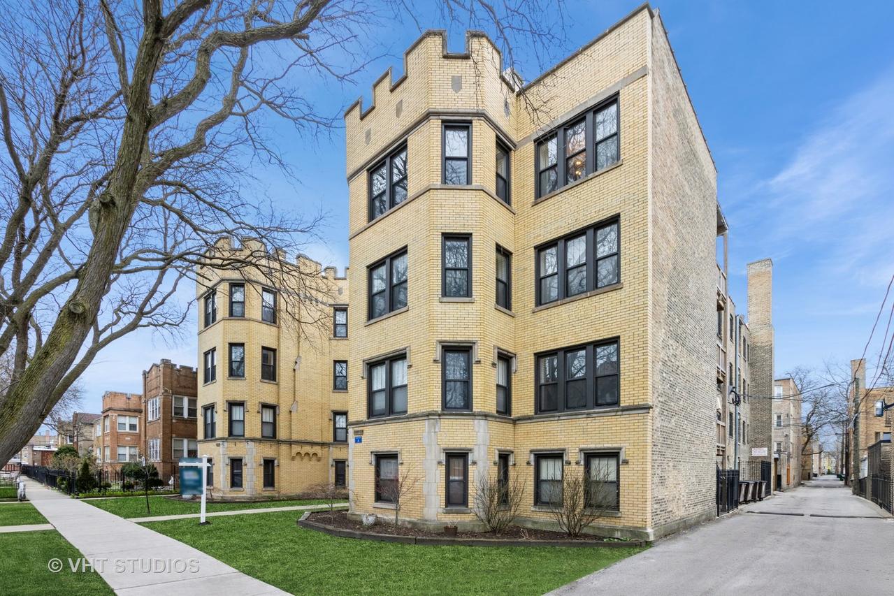 6442 N Leavitt St. #3W, Chicago, IL 60645
