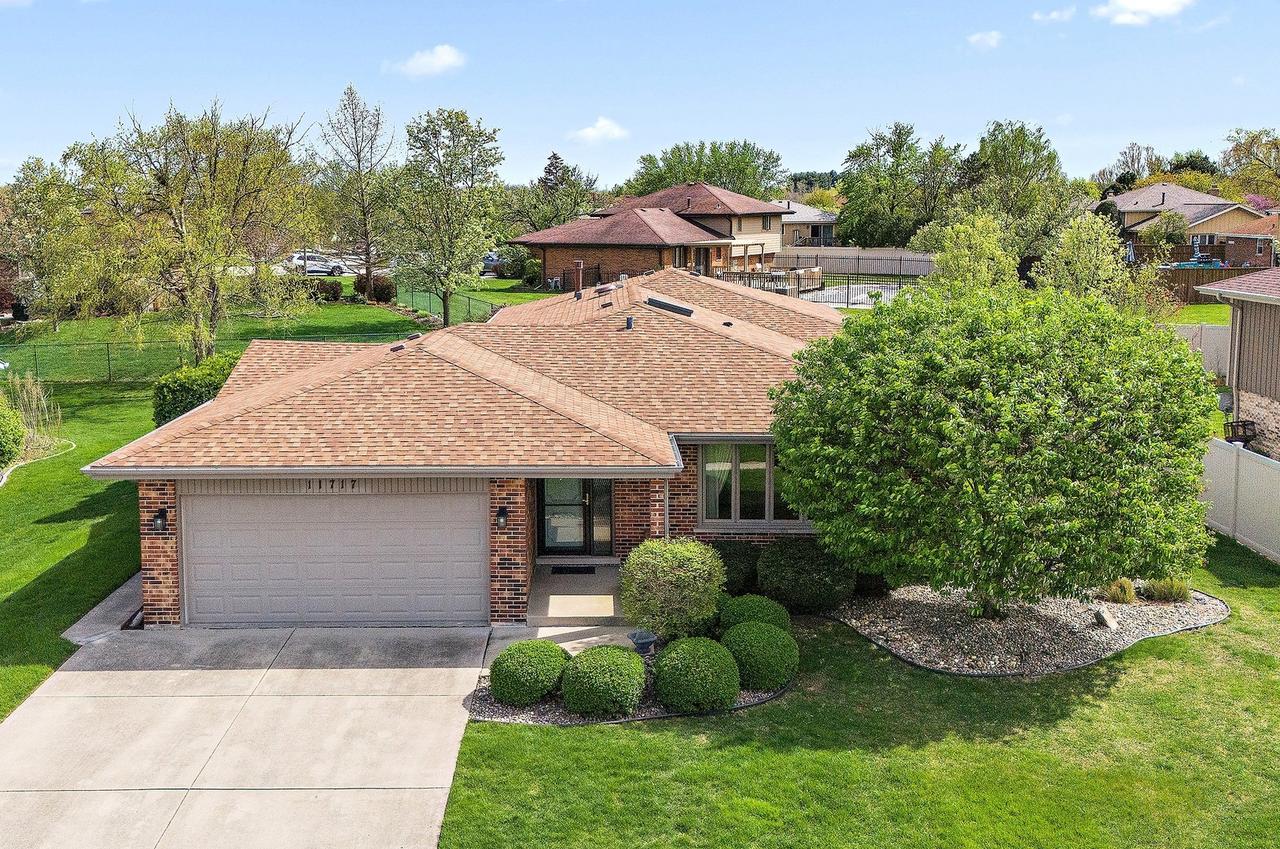 11717 Brookview Ln., Orland Park, IL 60467