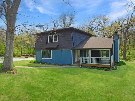 10312 Ardis Rd., Roscoe, IL 61073