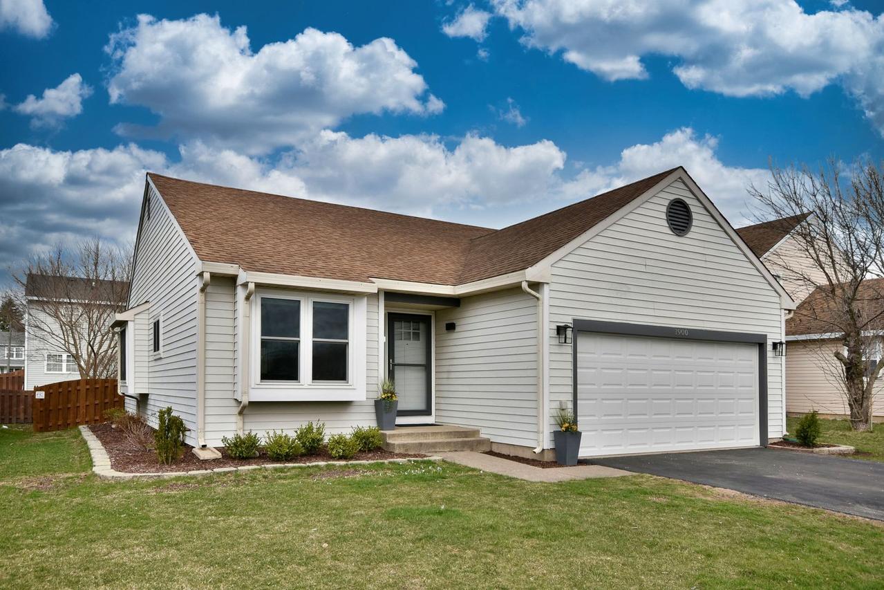 1900 Wildwood Ln., Hanover Park, IL 60133