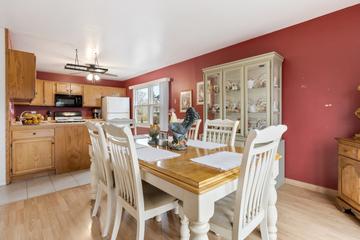 218 Gettysburg Dr., Bolingbrook, IL 60440