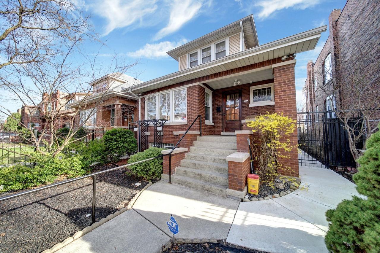 4339 W Schubert Ave., Chicago, IL 60639