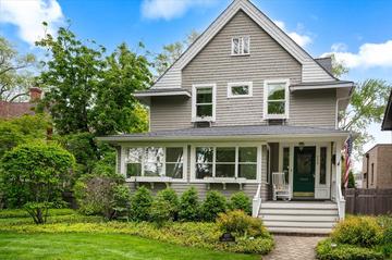 820 Lake Ave., Wilmette, IL 60091