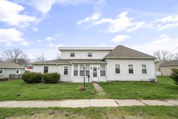 215 E Lee St., Plano, IL 60545