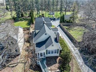 341 W Austin Ave., Libertyville, IL 60048
