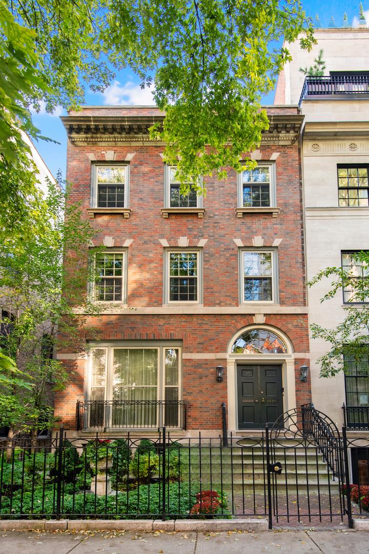 1425 N State Pkwy., Chicago, IL 60610