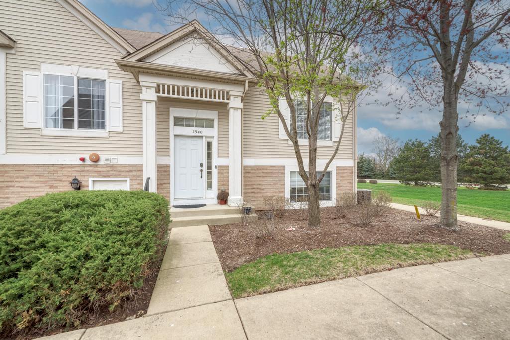 1340 Manning Ave., Montgomery, IL 60538