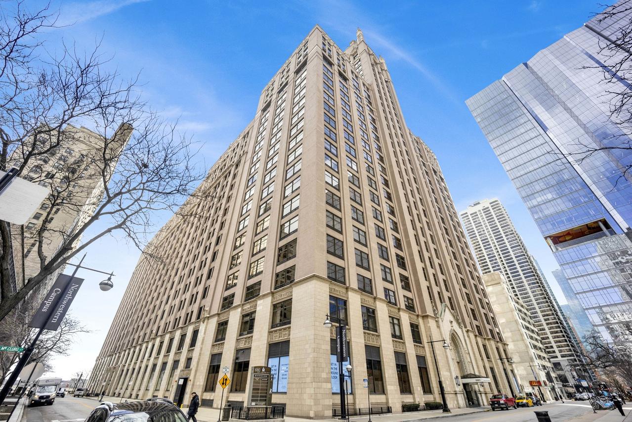 680 N Lake Shore Dr. #518, Chicago, IL 60611