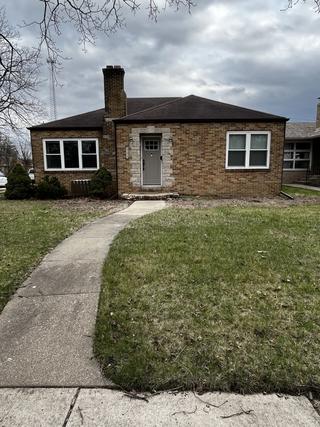 303 W 2nd St., Oglesby, IL 61348