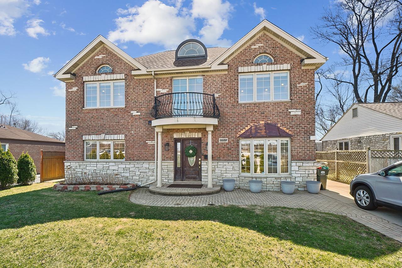 7039 Simpson St., Morton Grove, IL 60053