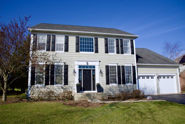 7 Tournament Dr., Hawthorn Woods, IL 60047