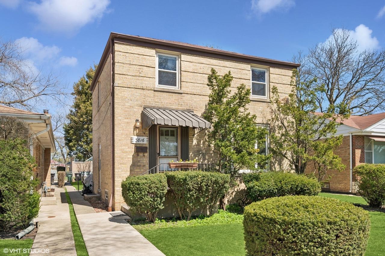 3816 Dobson St., Skokie, IL 60076