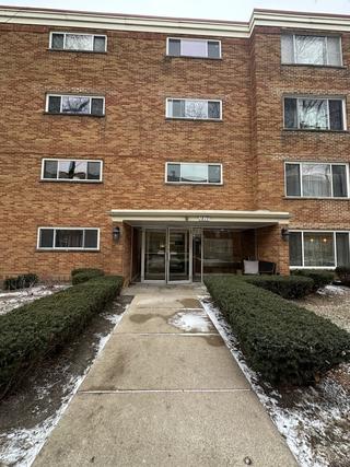 1819 W Thome Ave. #N305, Chicago, IL 60660