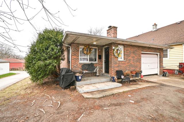 1911 Elizabeth Ave., North Chicago, IL 60064