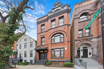 224 W Saint Paul Ave. #1, Chicago, IL 60614