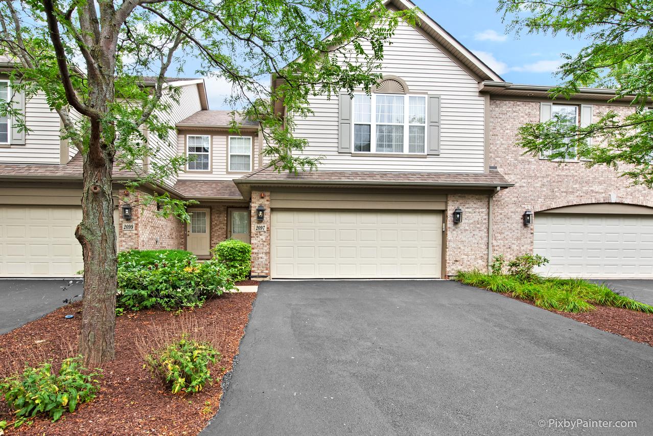2097 Ivy Ridge Dr., Hoffman Estates, IL 60192