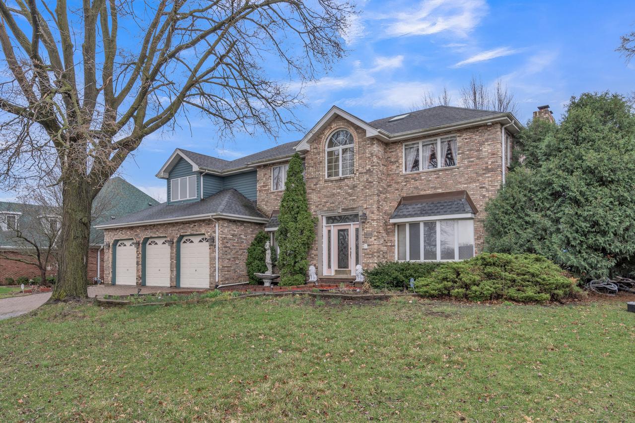 8005 Trafalgar Ct., Orland Park, IL 60462