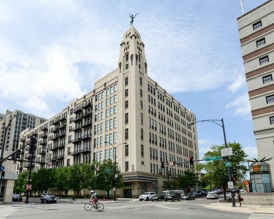 758 N Larrabee St. #430, Chicago, IL 60654