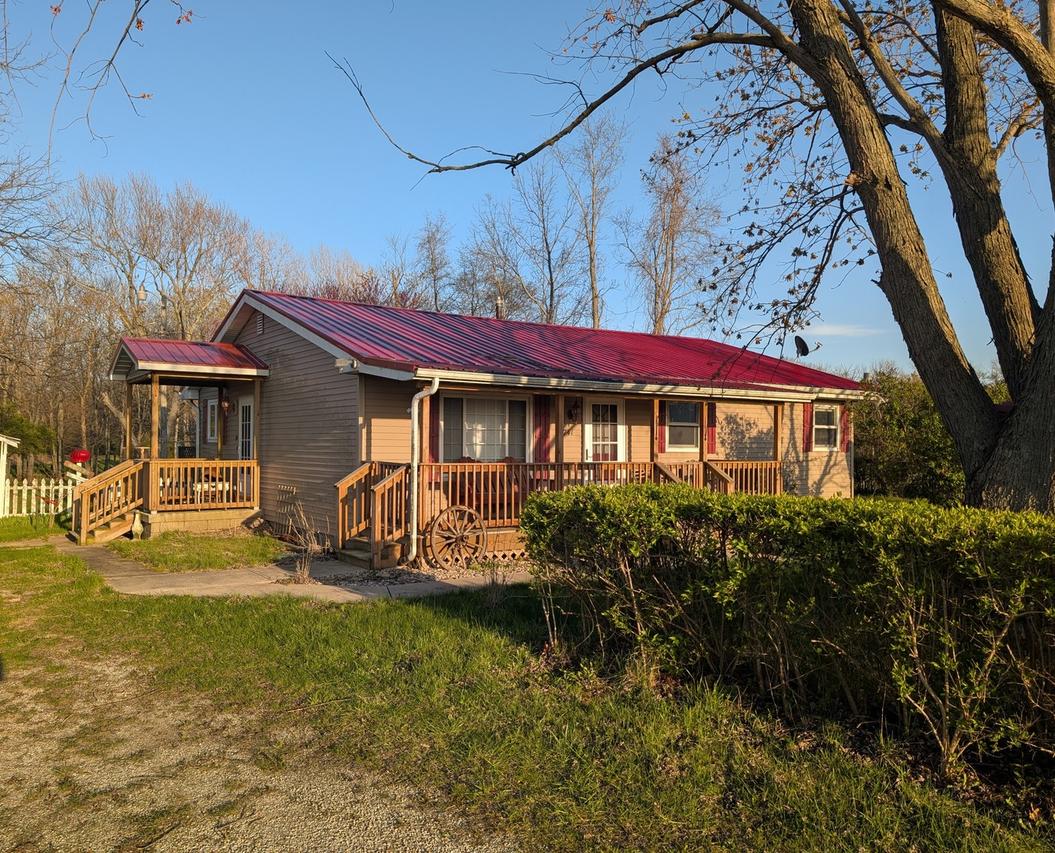 741 N State Route 130, Tuscola, IL 61953