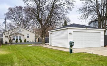 909 N 9th Ave., Maywood, IL 60153