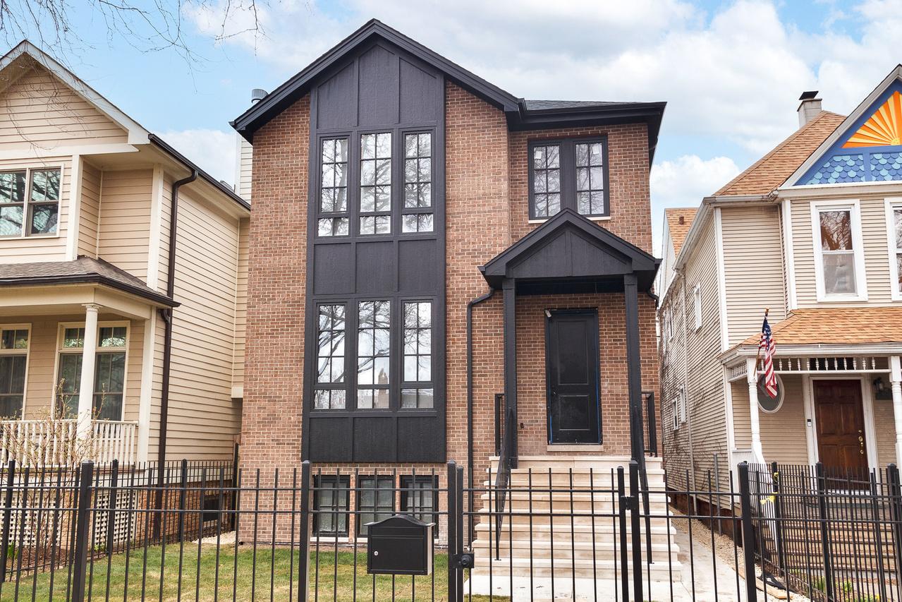 4841 N Hermitage Ave., Chicago, IL 60640