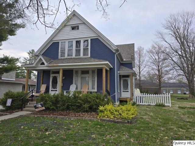 405 S Madison St., Carthage, IL