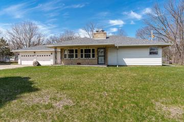 221 S Memorial Ave., Rockford, IL 61102