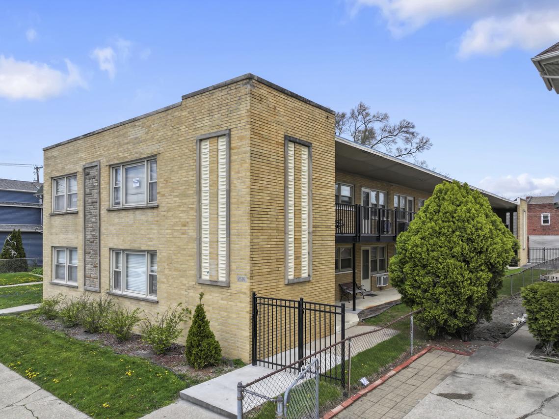 2336 Union St. #5, Blue Island, IL 60406