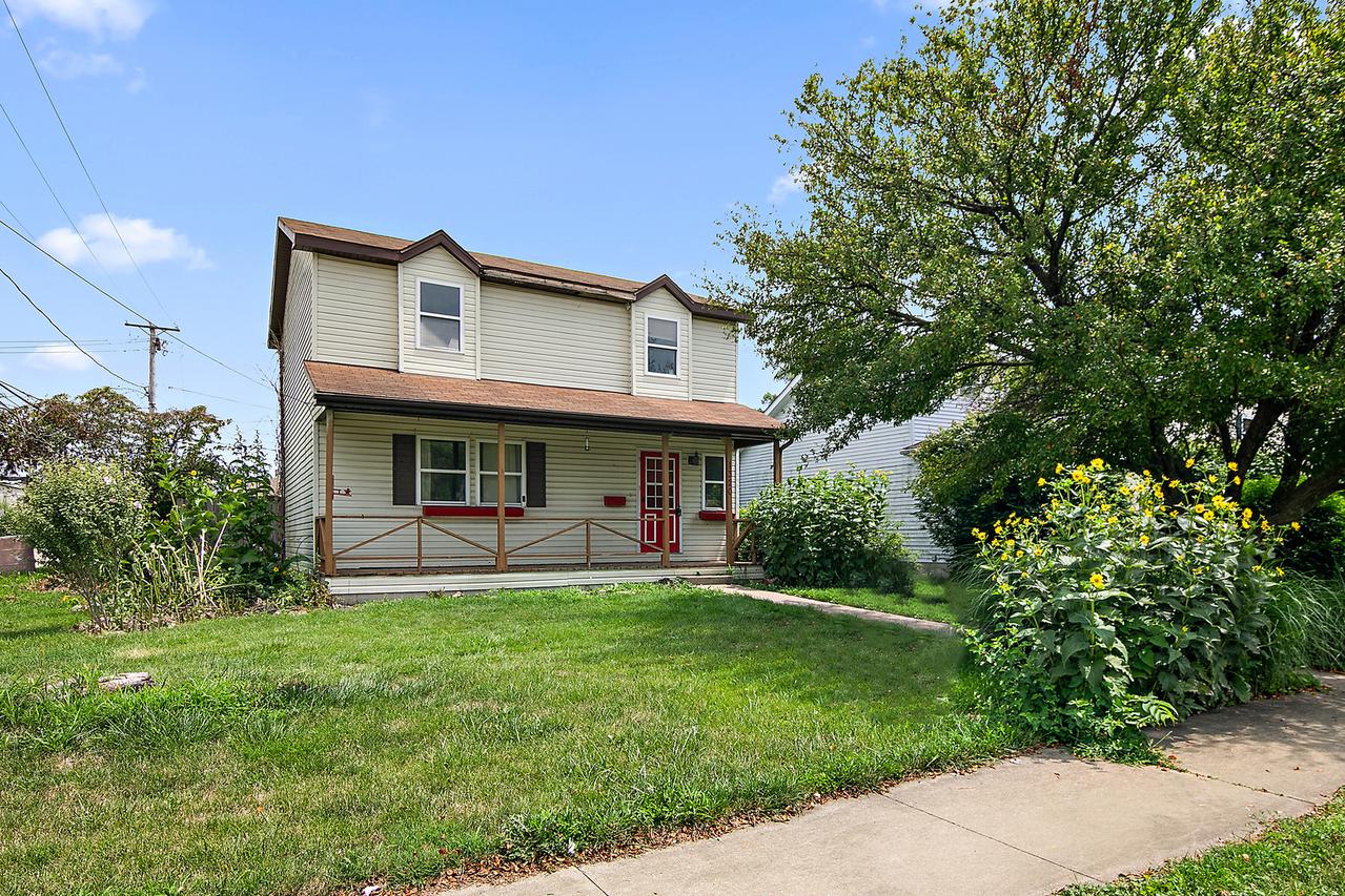 1320 S 3rd Ave., Kankakee, IL 60901