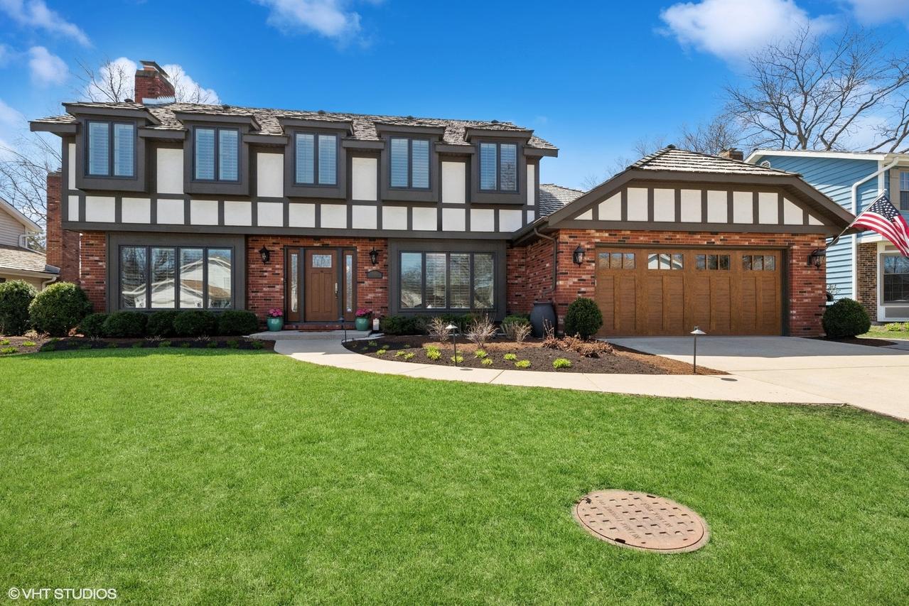 1181 Furlong Dr., Libertyville, IL 60048