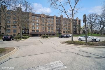 1771 Mission Hills Rd. #512, Northbrook, IL 60062
