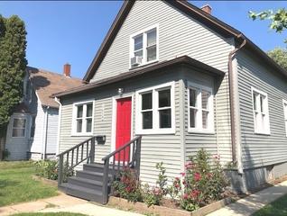 1639 Victoria Ave., North Chicago, IL 60064