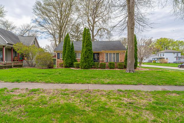 515 8th St., Lincoln, IL 62656