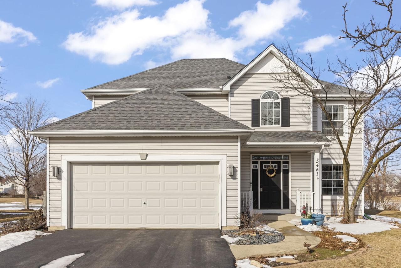 3451 Parliament Ln., Naperville, IL 60564