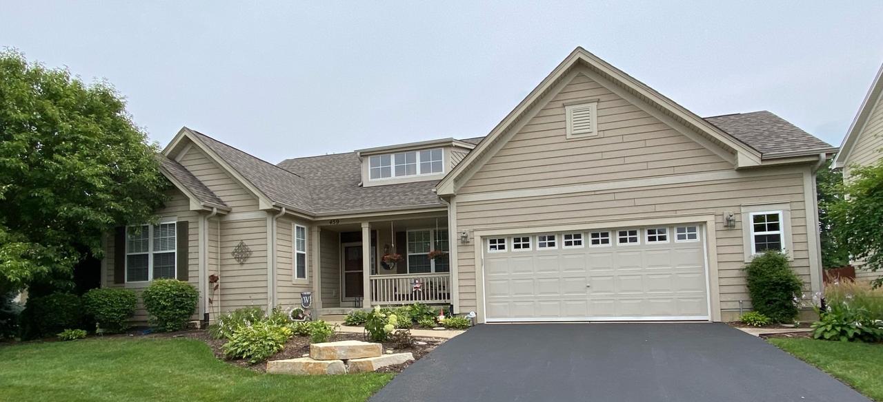 459 E Amberside Dr., Elgin, IL 60124
