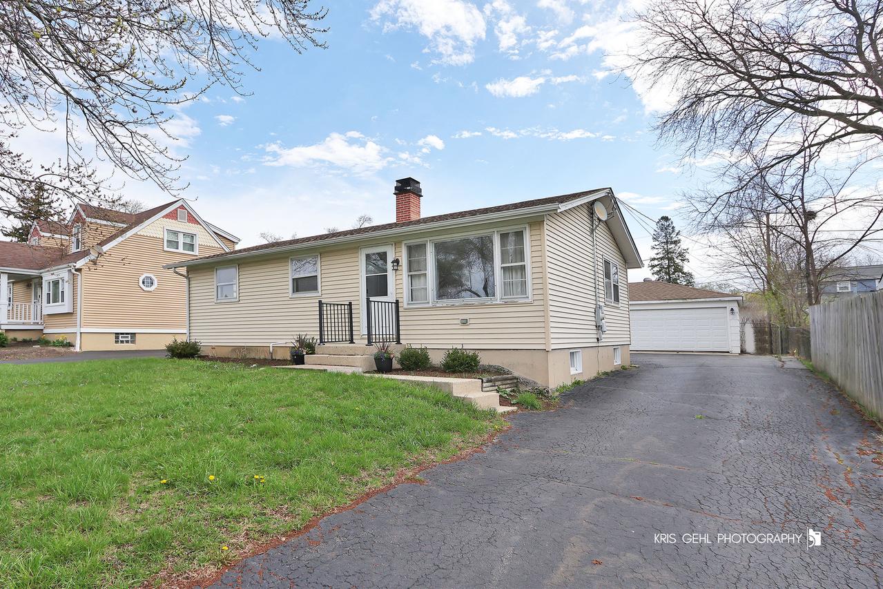 33219 N Sunset Ave., Grayslake, IL 60030