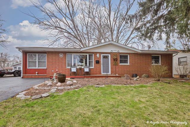 390 Willow Rd., Wauconda, IL 60084