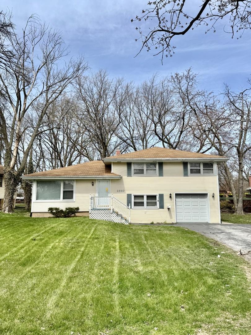 2540 Crescent Rd., Homewood, IL 60430
