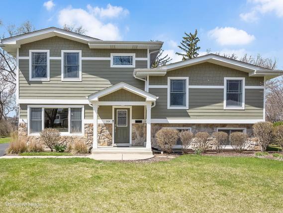 504 S Pierce Ave., Wheaton, IL 60187