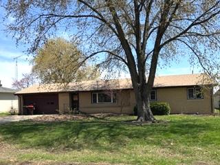 106 Gilmore Ave., Leroy, IL 61752
