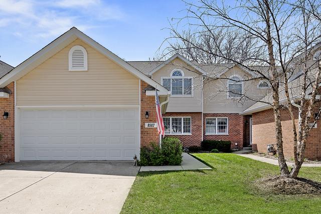 8562 Pearson Dr., Darien, IL 60561