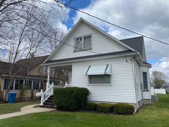 218 E 2nd St., Oglesby, IL 61348
