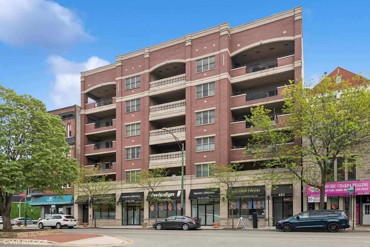 437 W North Ave. #404, Chicago, IL 60610