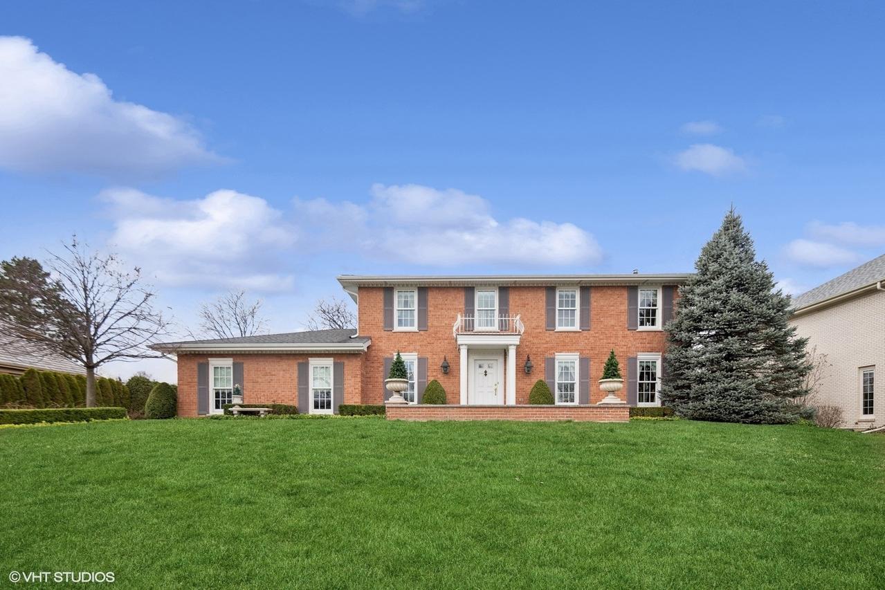 8200 S Park Ave., Burr Ridge, IL 60527